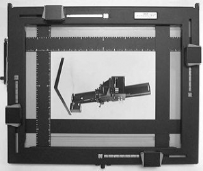 Omega LPL DX 14x17 Universal 4 Blade Easel