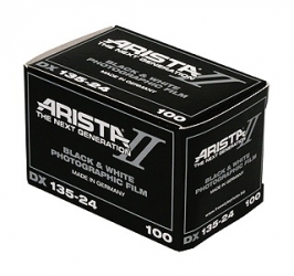 Arista II 100 iso B&amp;W <br>35mm x 24 exp.