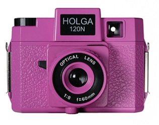 Holga 120N Medium Format Plastic Camera <br>Holgawood Collection - Pretty In Pink (Pink)