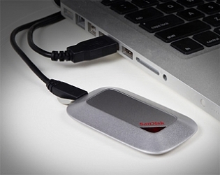 SanDisk Memory Vault 16GB