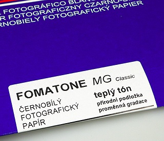 Foma Fomatone Classic VC FB Cream Base Warmtone 11x14/25 Glossy (131)