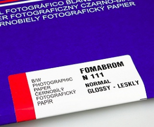 Fomabrom FB Grade #3 (N) 20x24/10 sheets Glossy (111)