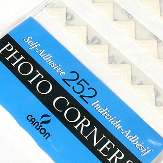 Canson C100510403 Archival Self-Adhesive Photo Corners Ivory