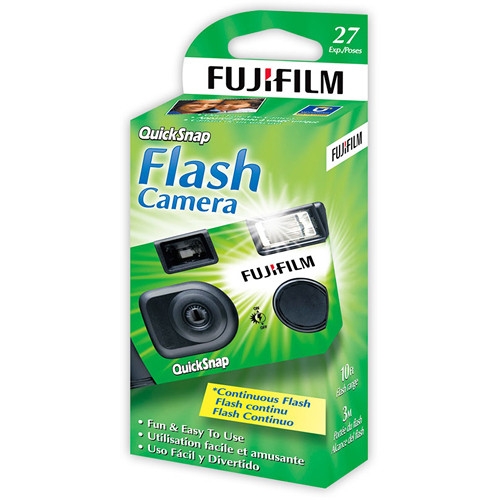 Fuji QuickSnap Superia 400 ISO with Flash 35mm x 27 exp. - Single Use Camera 