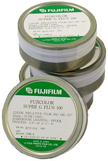 Fujicolor Super G+ 100 35mm x 100 ft. Bulk (Past-Date Special)